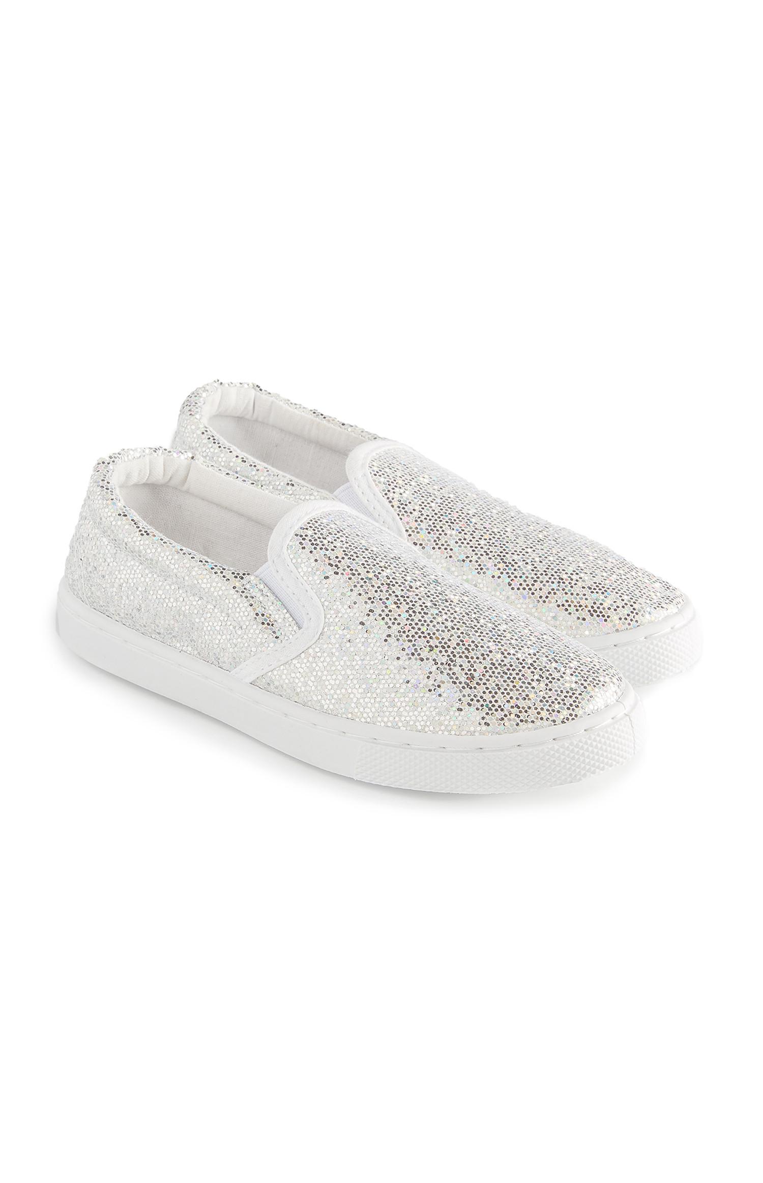 Svetleči srebrni čevlji