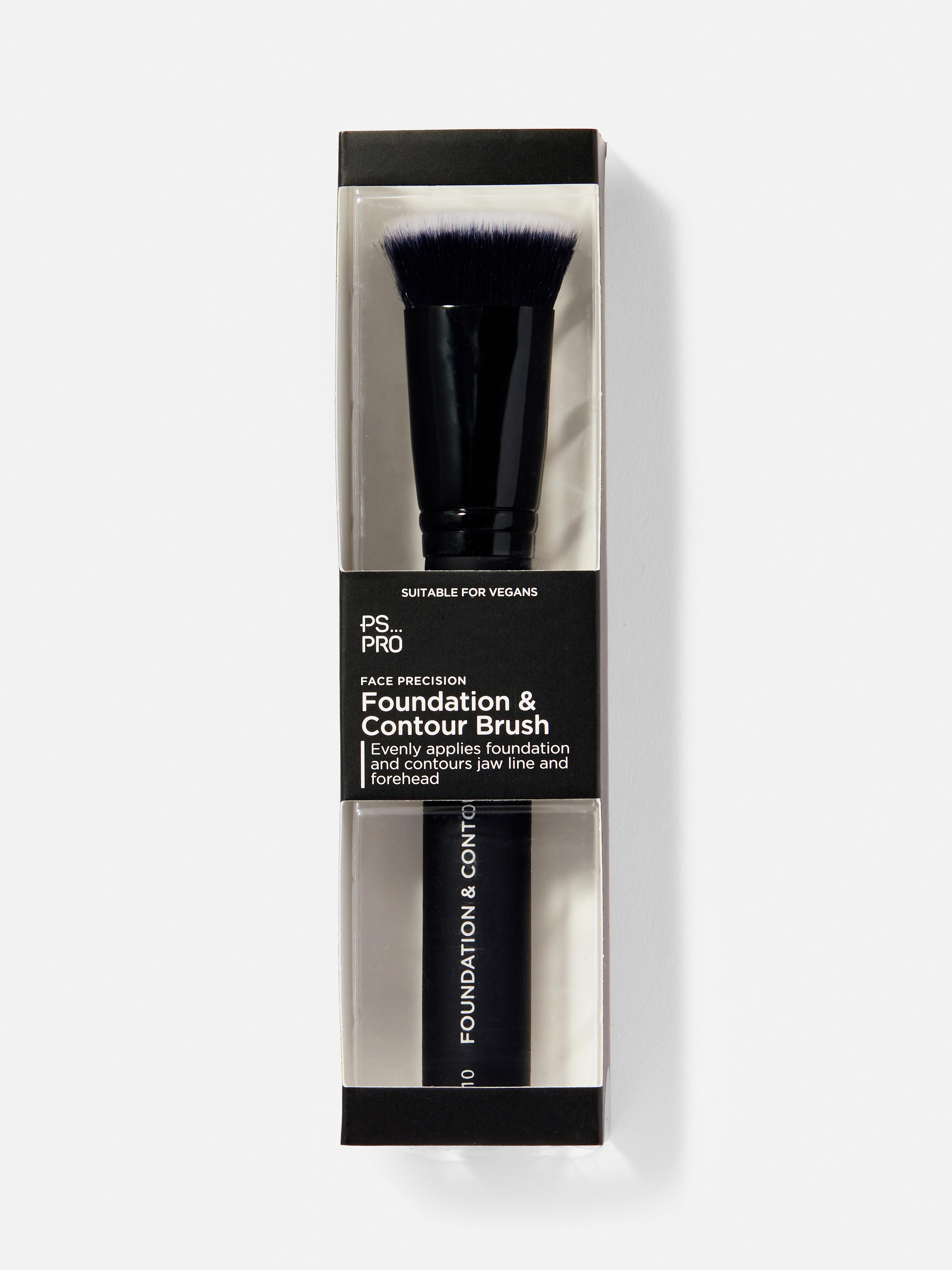 Brocha negra de maquillaje y contorno de PS