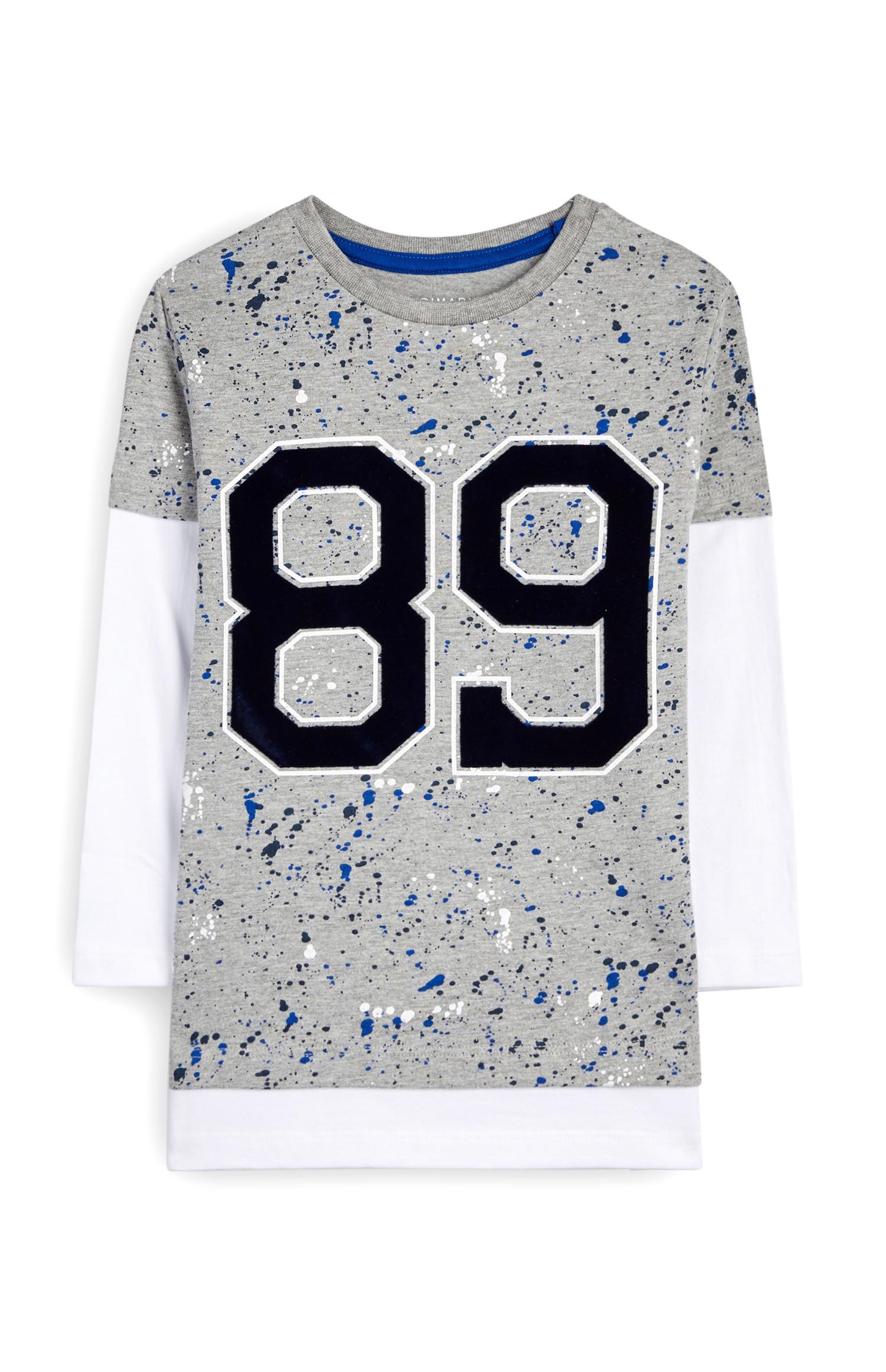 T-shirt grigia con schizzi di vernice da bambino