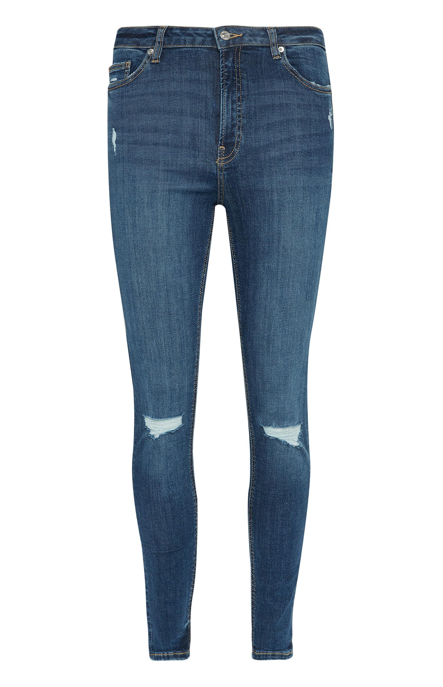 Temnomodre raztrgane oprijete kavbojke