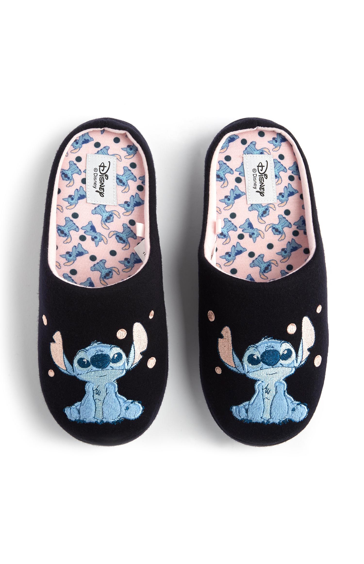 Chaussons bleu marine et rose Stitch