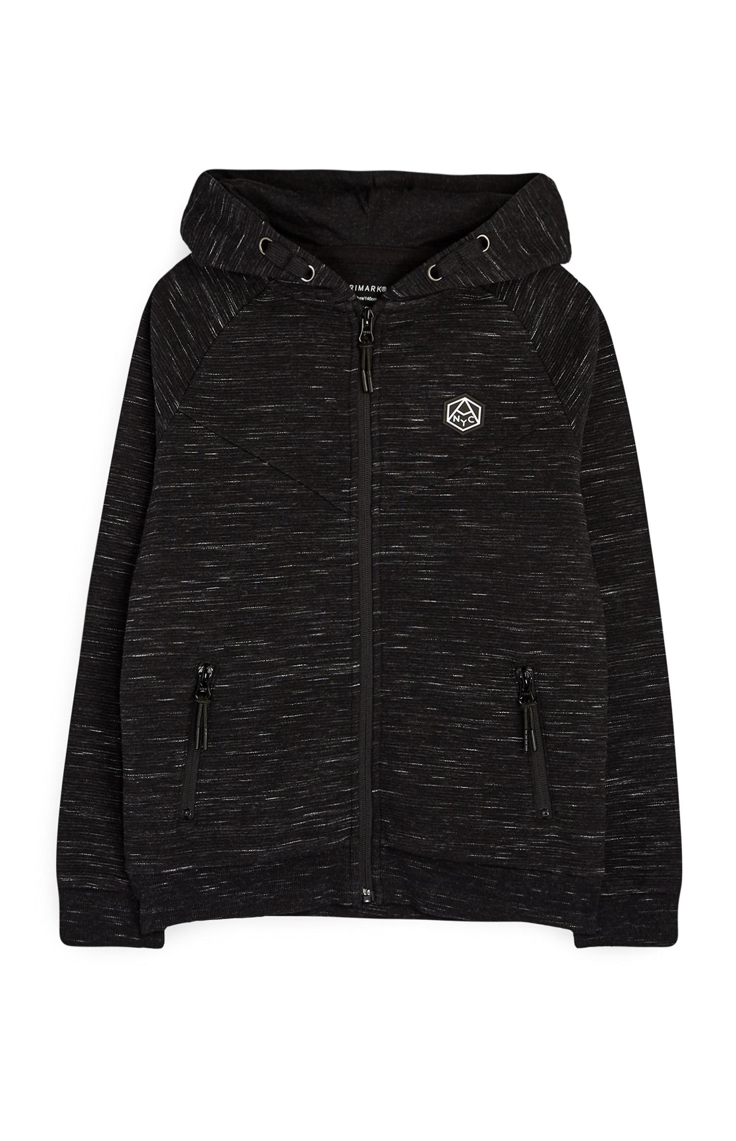 Felpa nera con cappuccio e zip lavorata da ragazzo