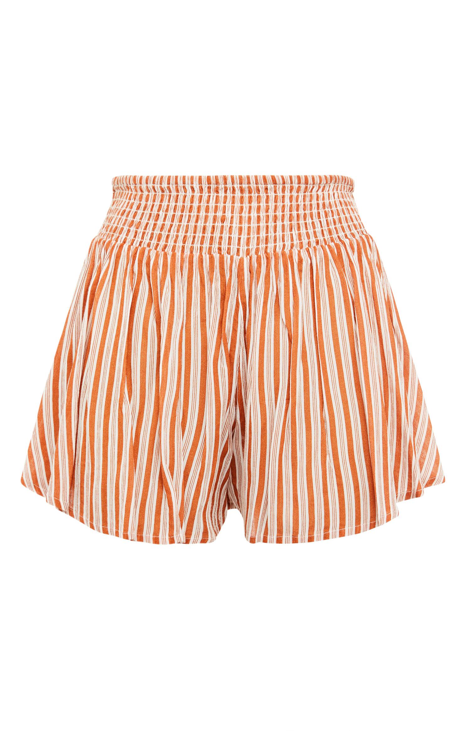 elasticated waist shorts pattern