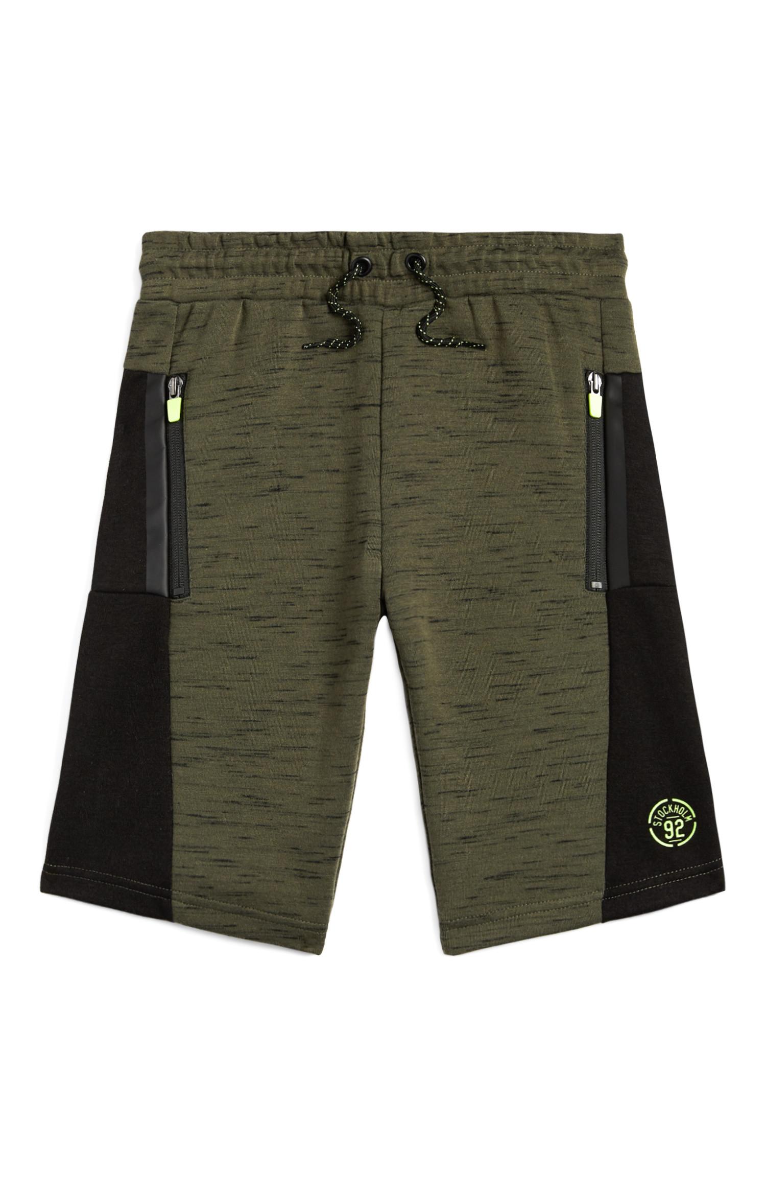 Shorts kaki con tasca con zip da ragazzo