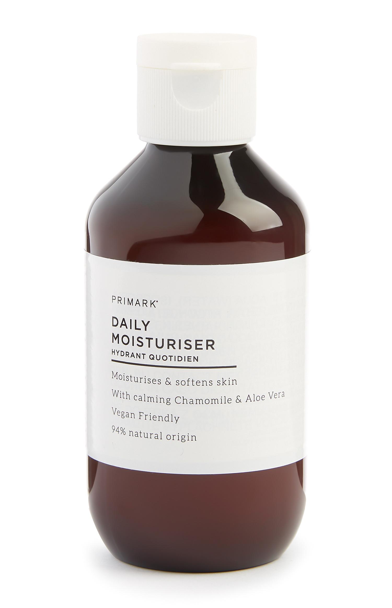 Dnevna vlažilna krema s kamilico in aloja vero