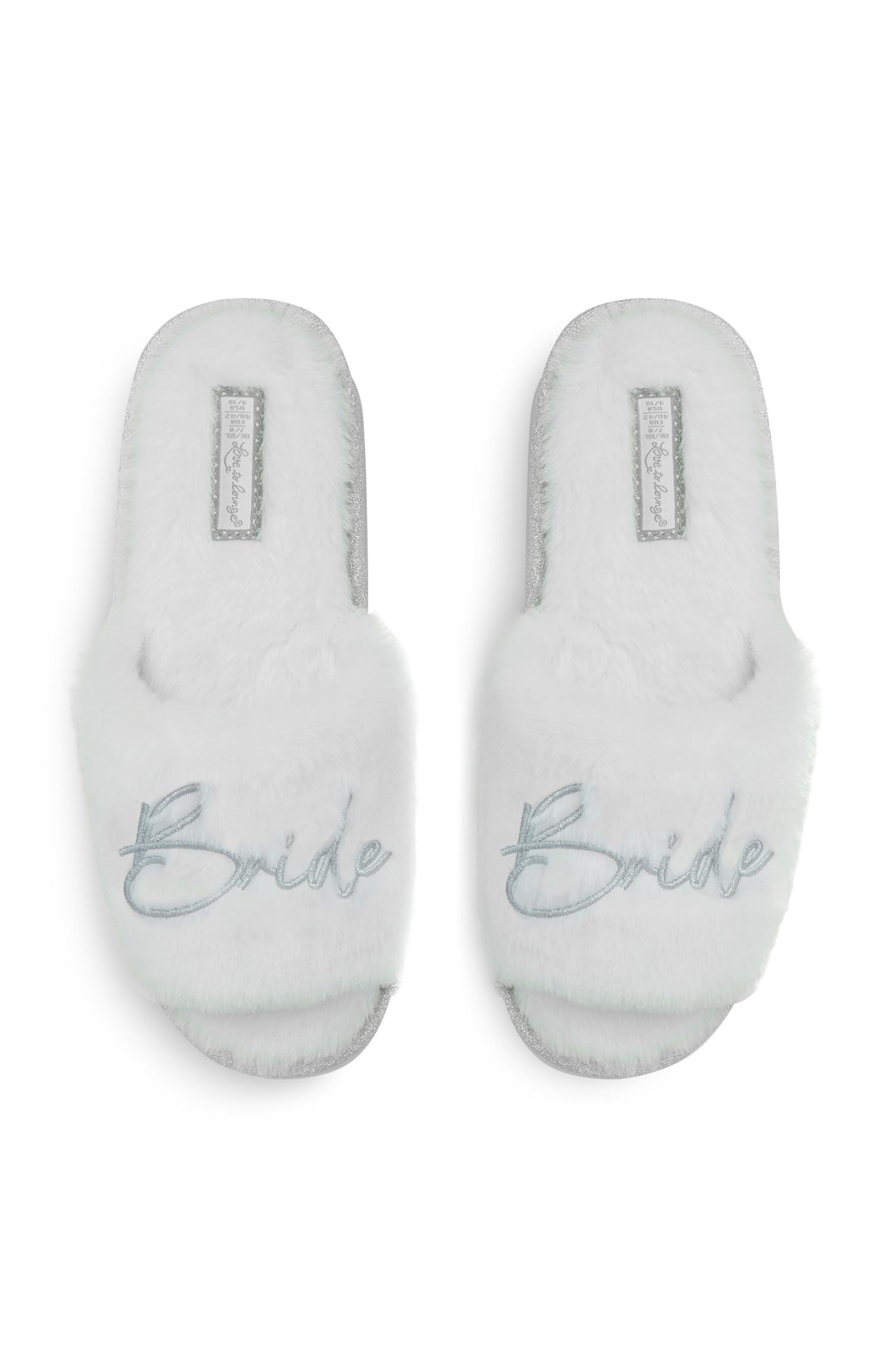 winnie the pooh slippers primark