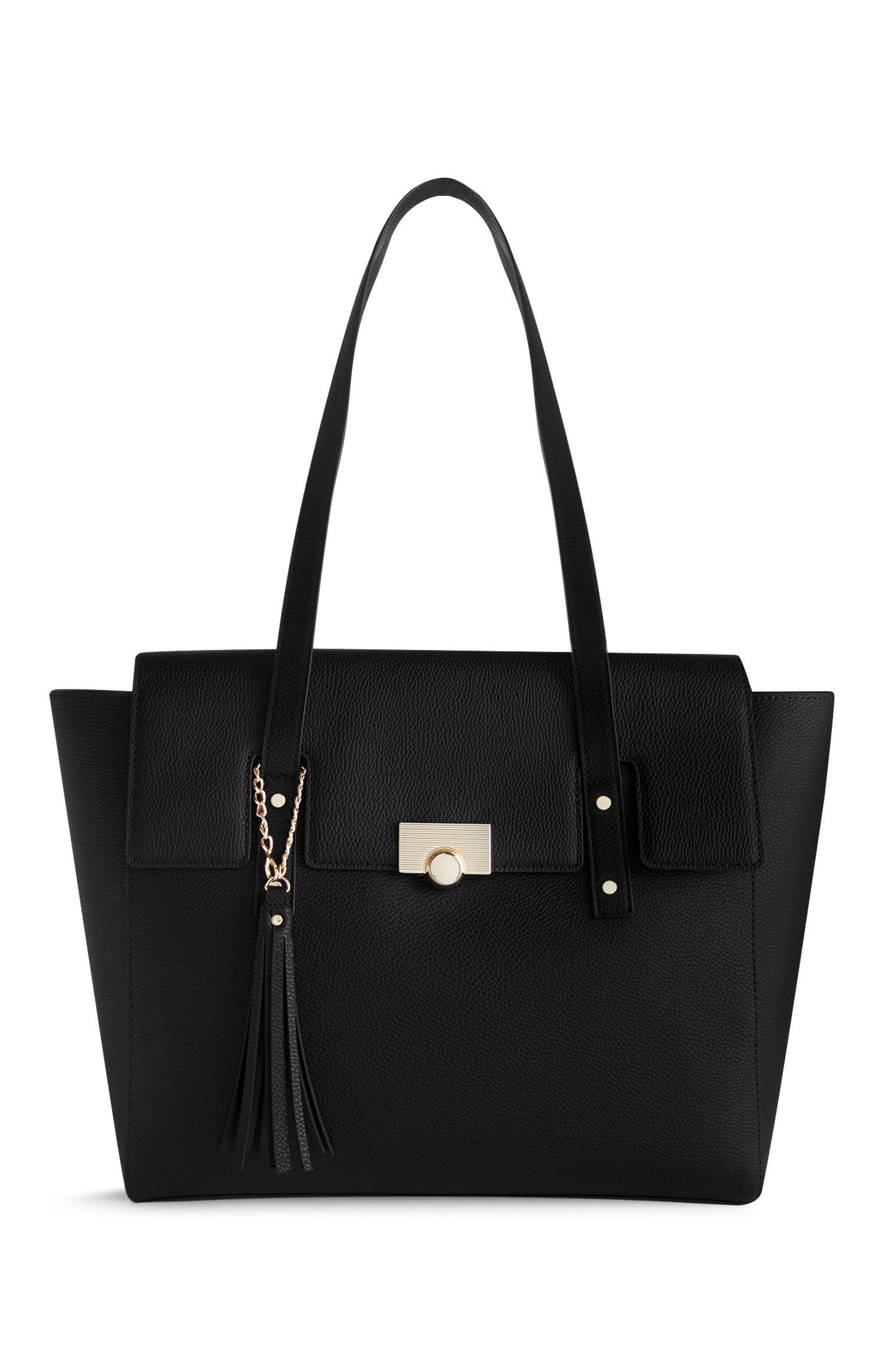 Črna nakupovalna torba s poklopcem preko cofa