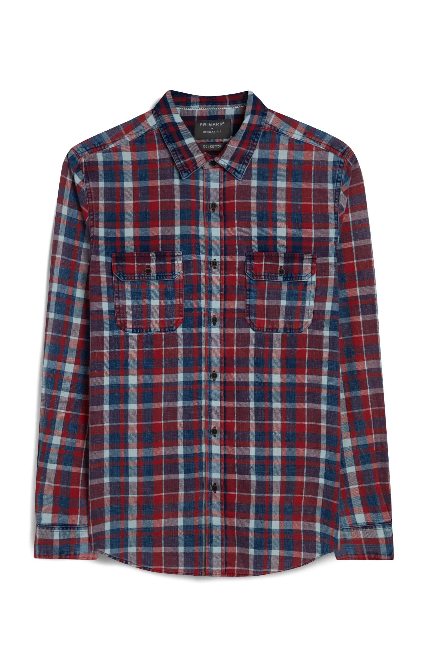 Chemise rouge à carreaux et manches longues