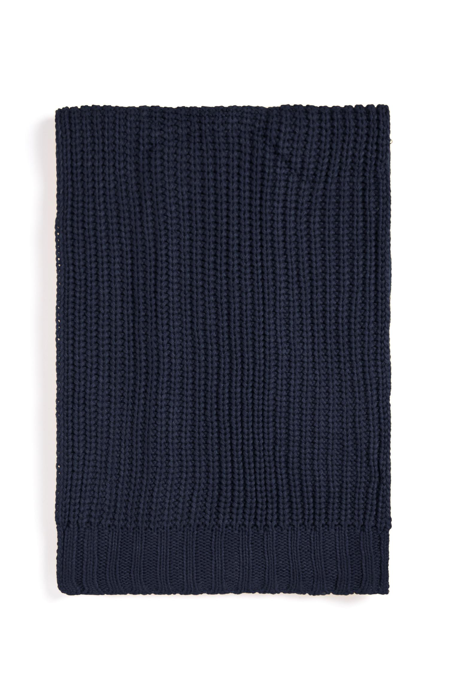 Debel pleten šal modre barve