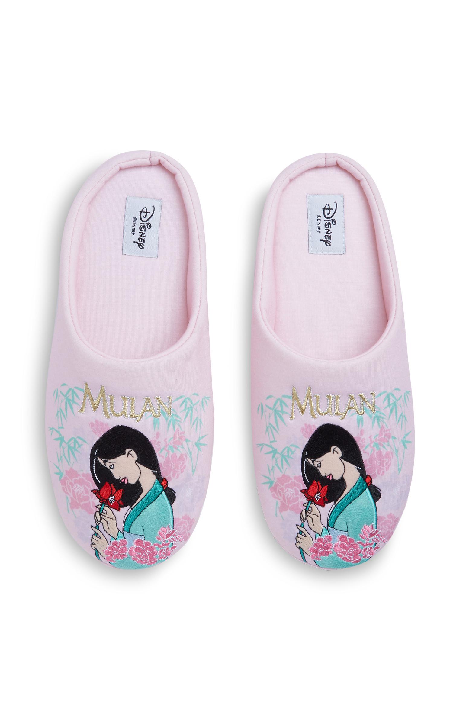 winnie the pooh slippers primark