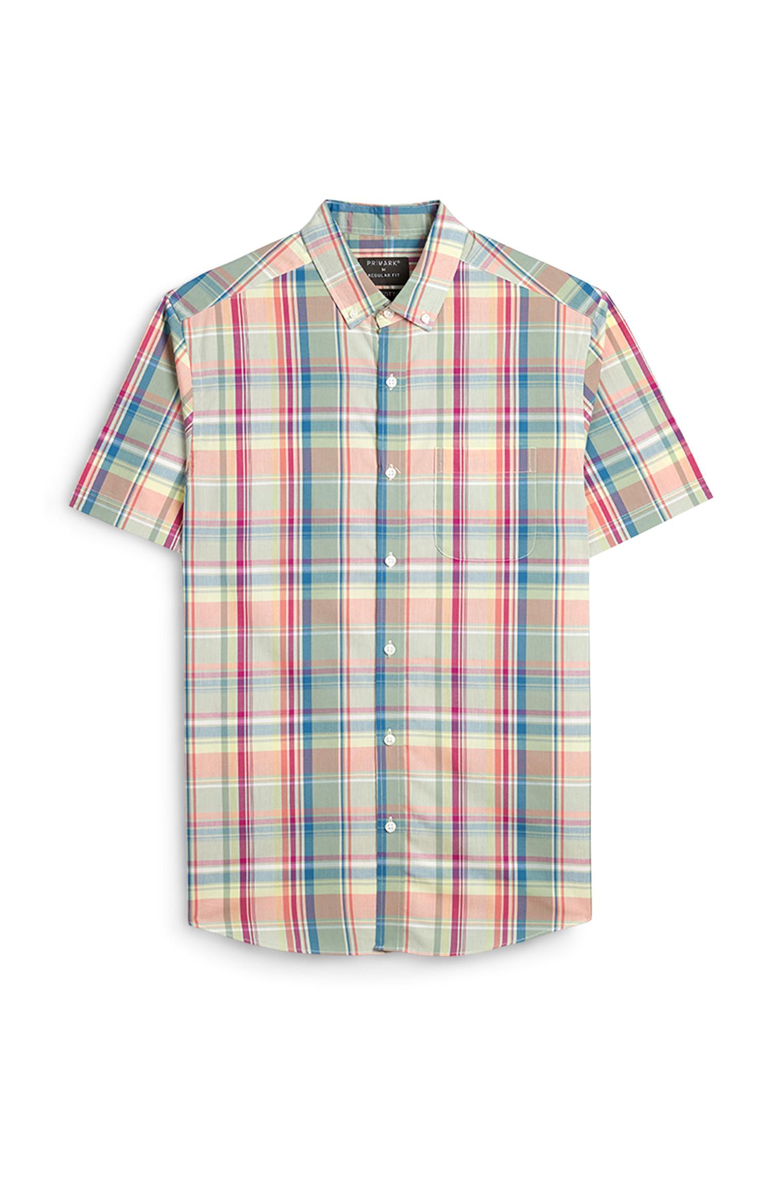 Camisa manga curta xadrez rosa e verde