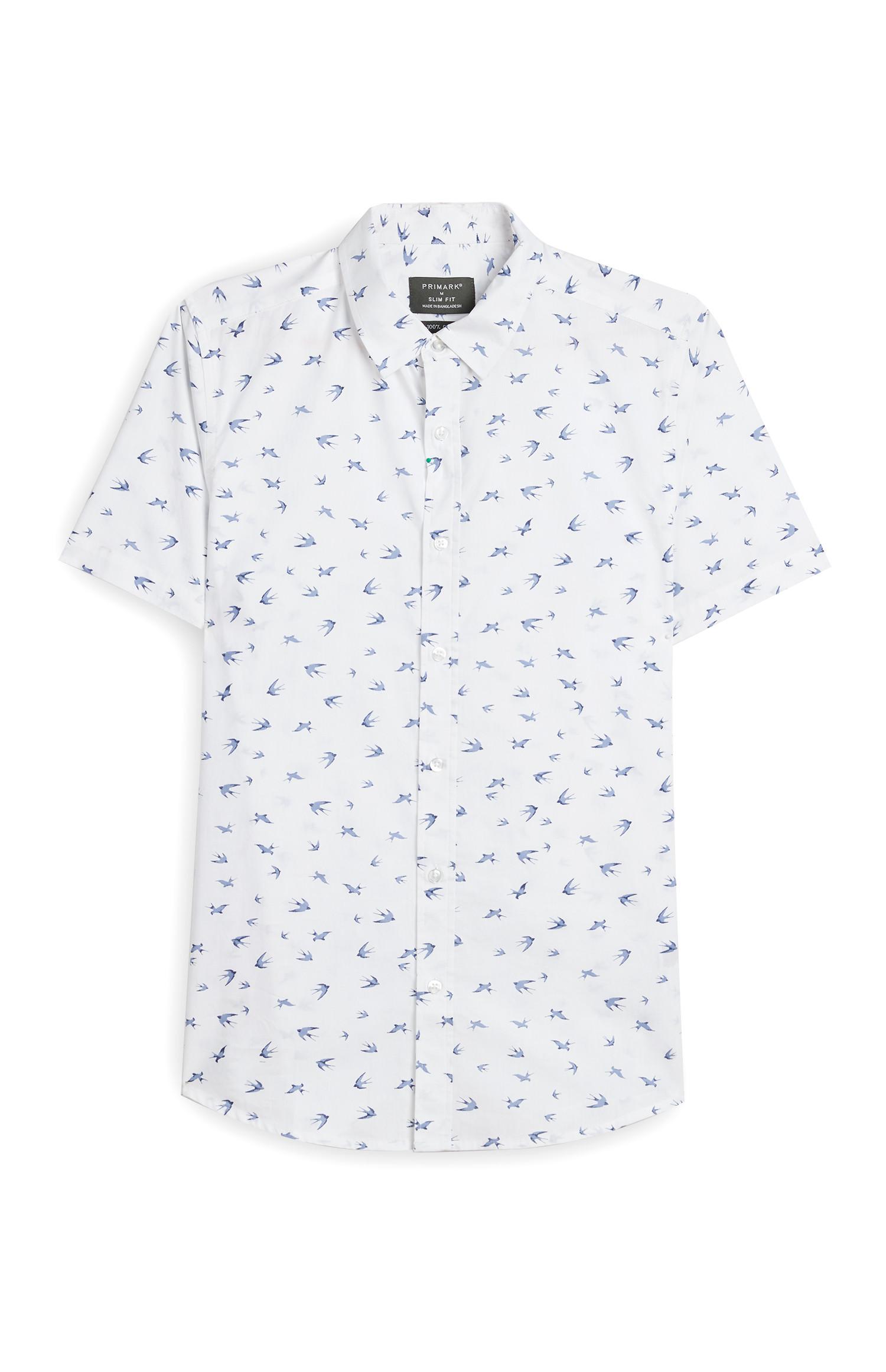 Camisa manga curta estampado pássaros branco e azul