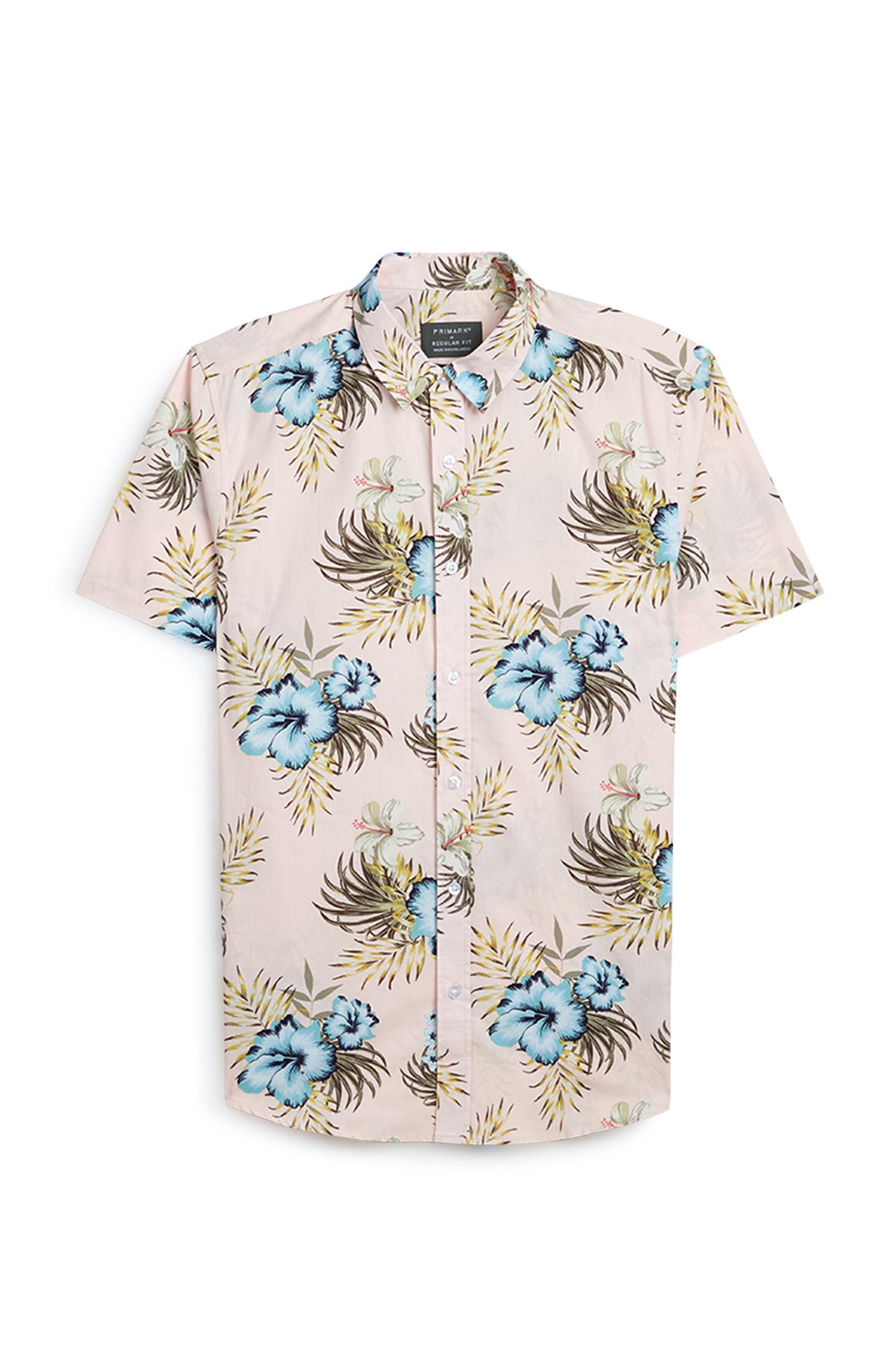 Camisa manga curta padrão floral rosa e azul