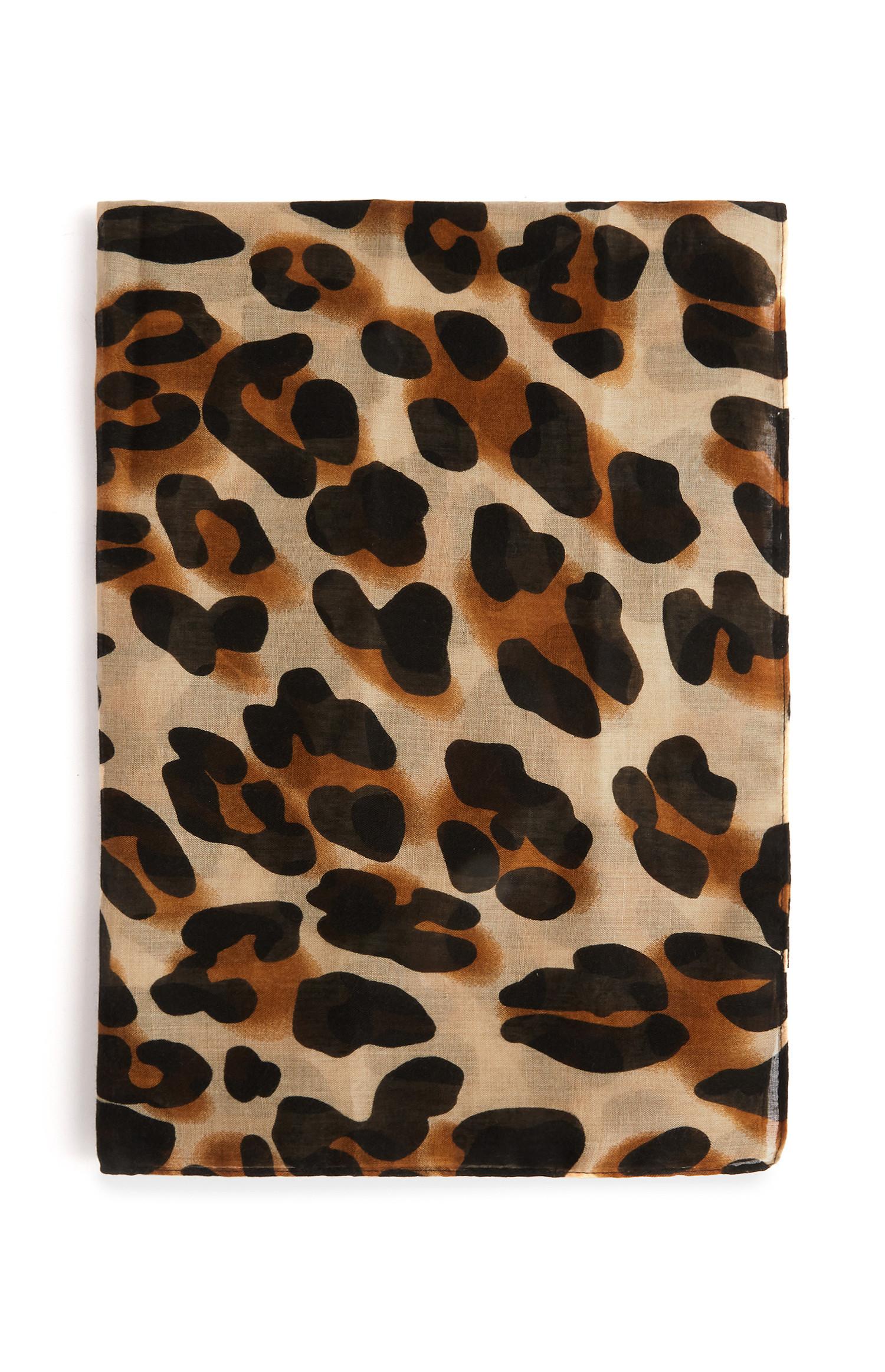 Foulard à imprimé léopard
