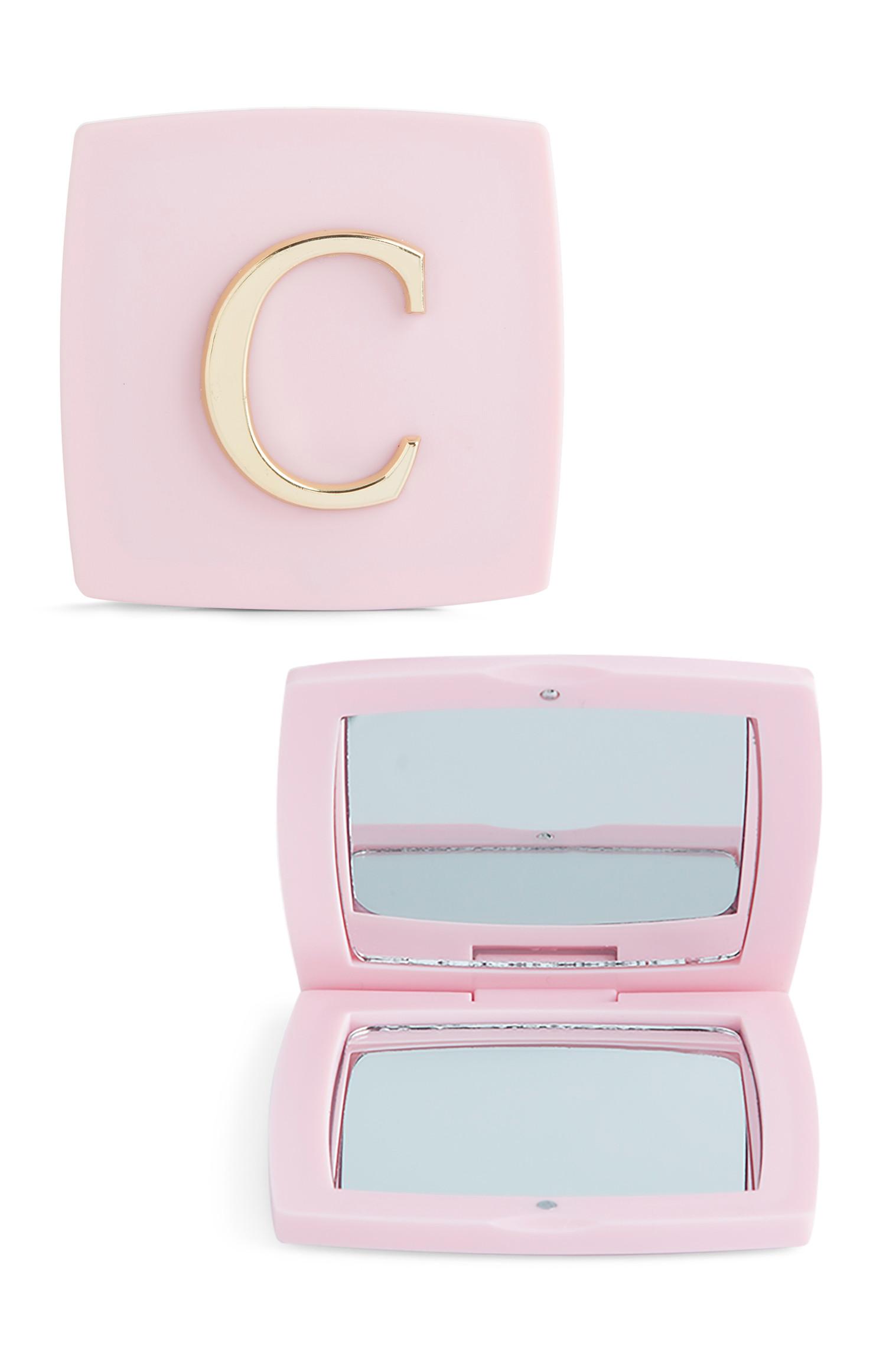 Roze zakspiegeltje met letter C