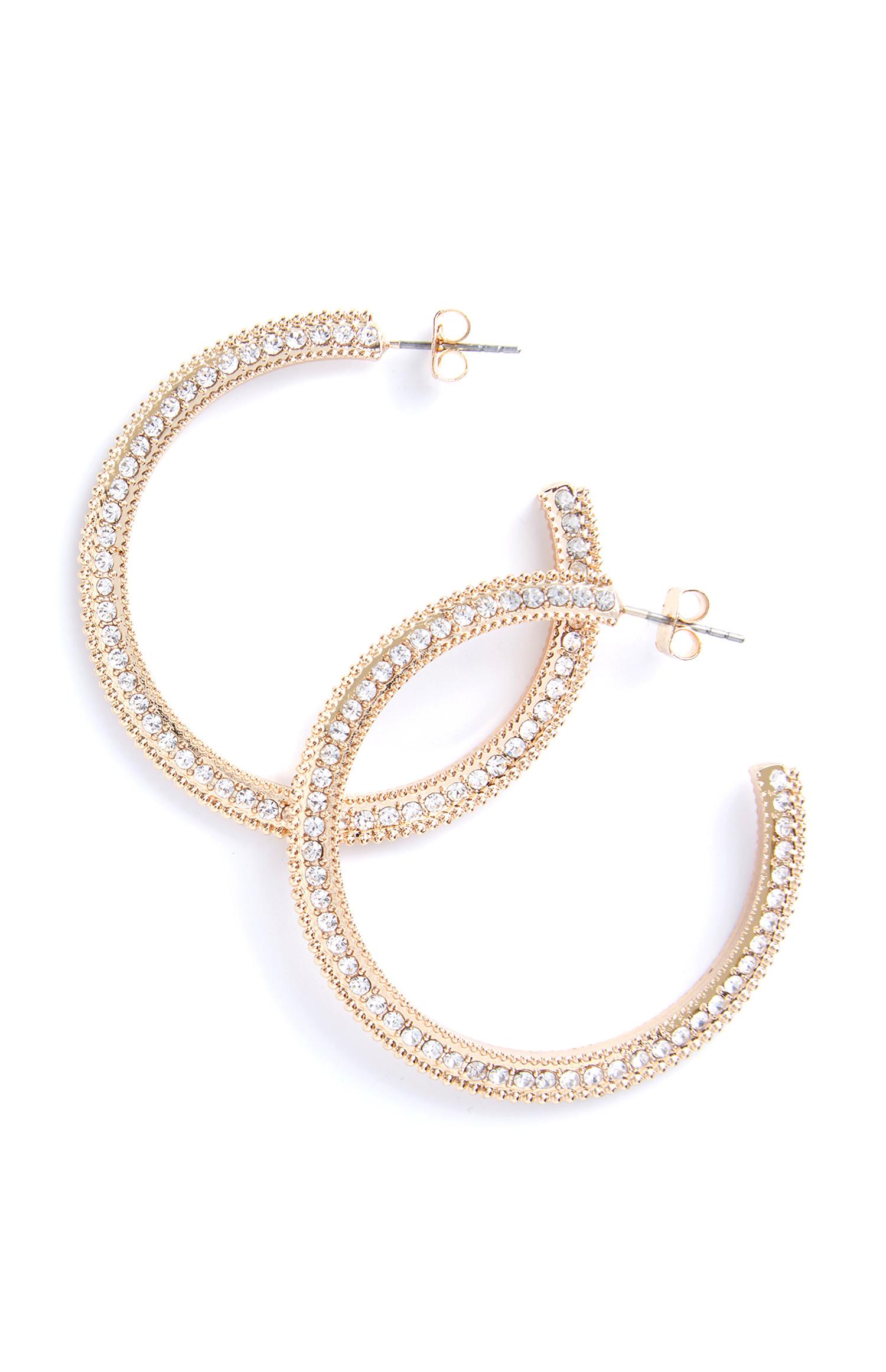 Argolas brilhantes dourado