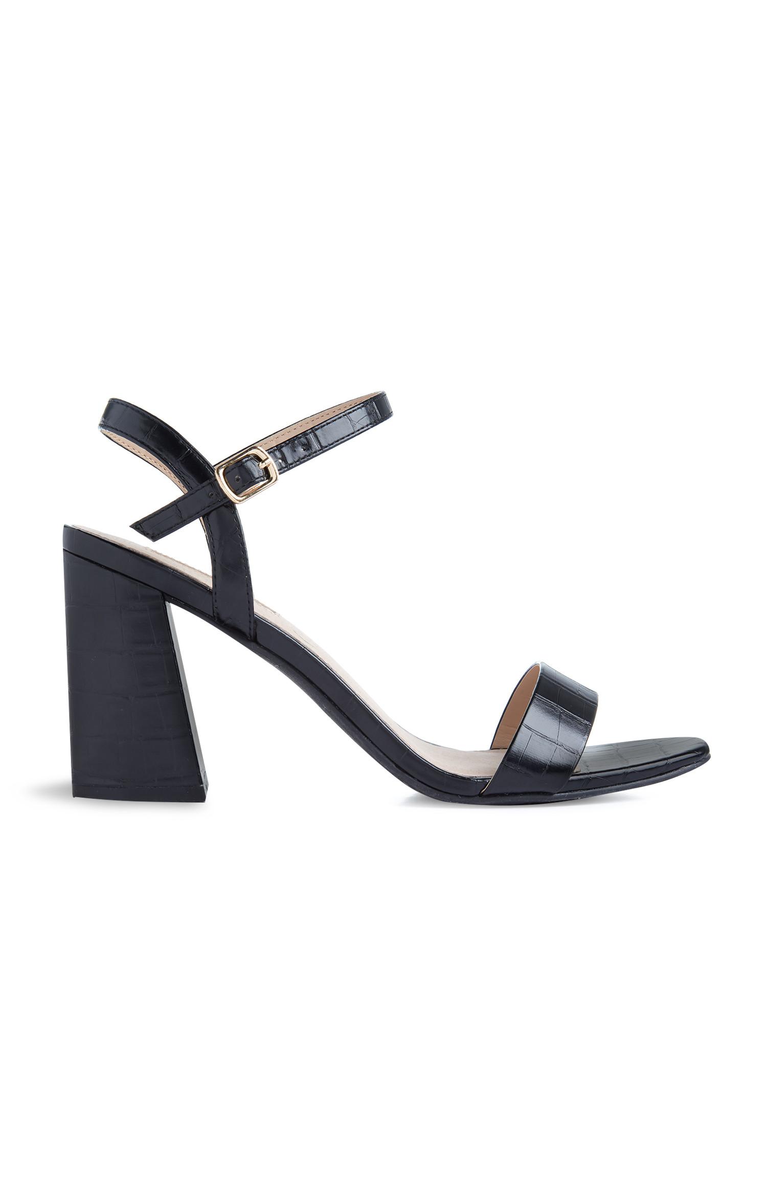 Sandálias salto alto tira tornozelo estampado crocodilo preto