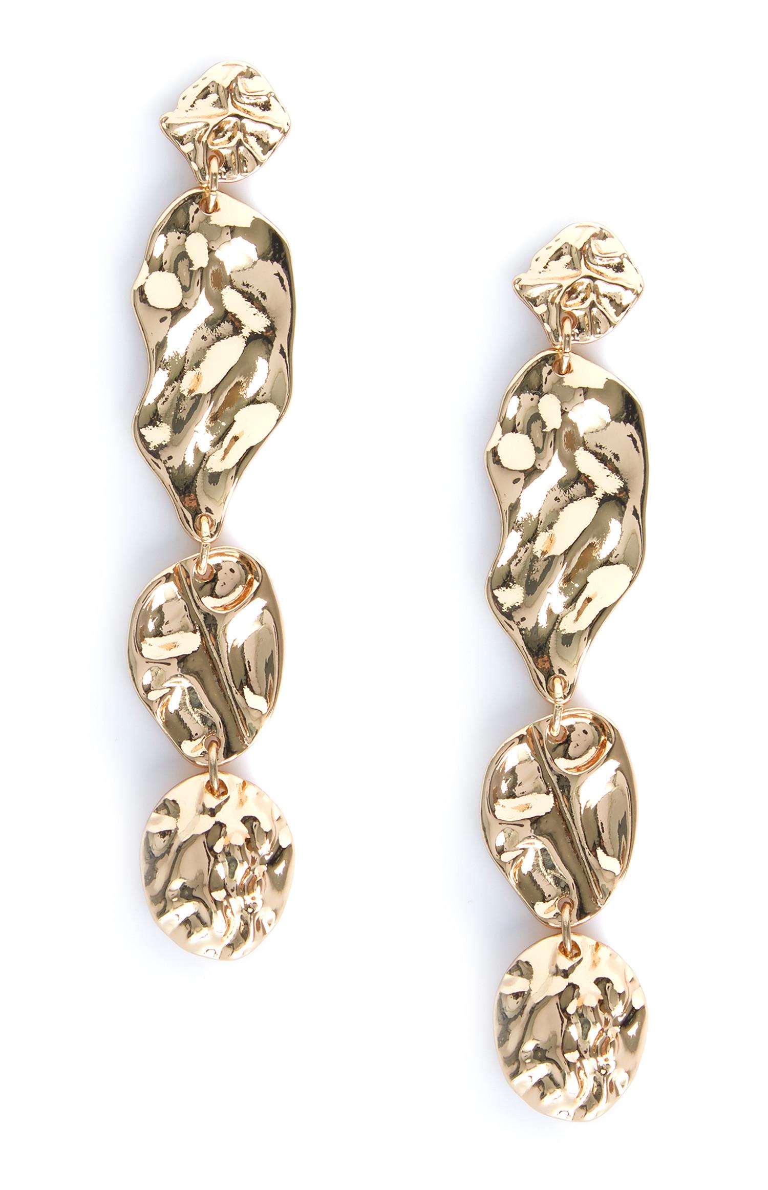 Pendants d'oreilles métallisés