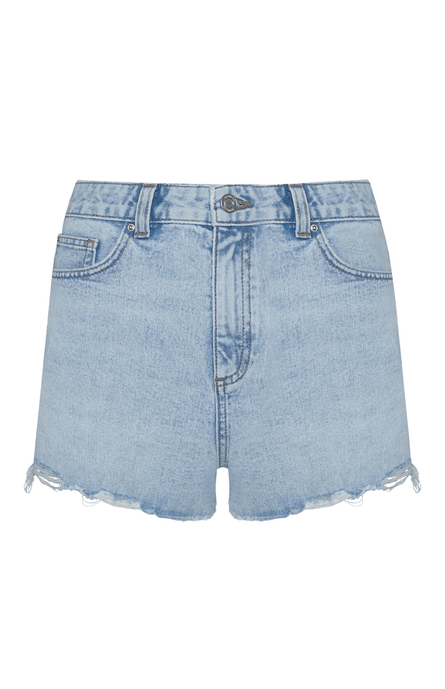 Short authentique en denim bleu avec ourlets bruts