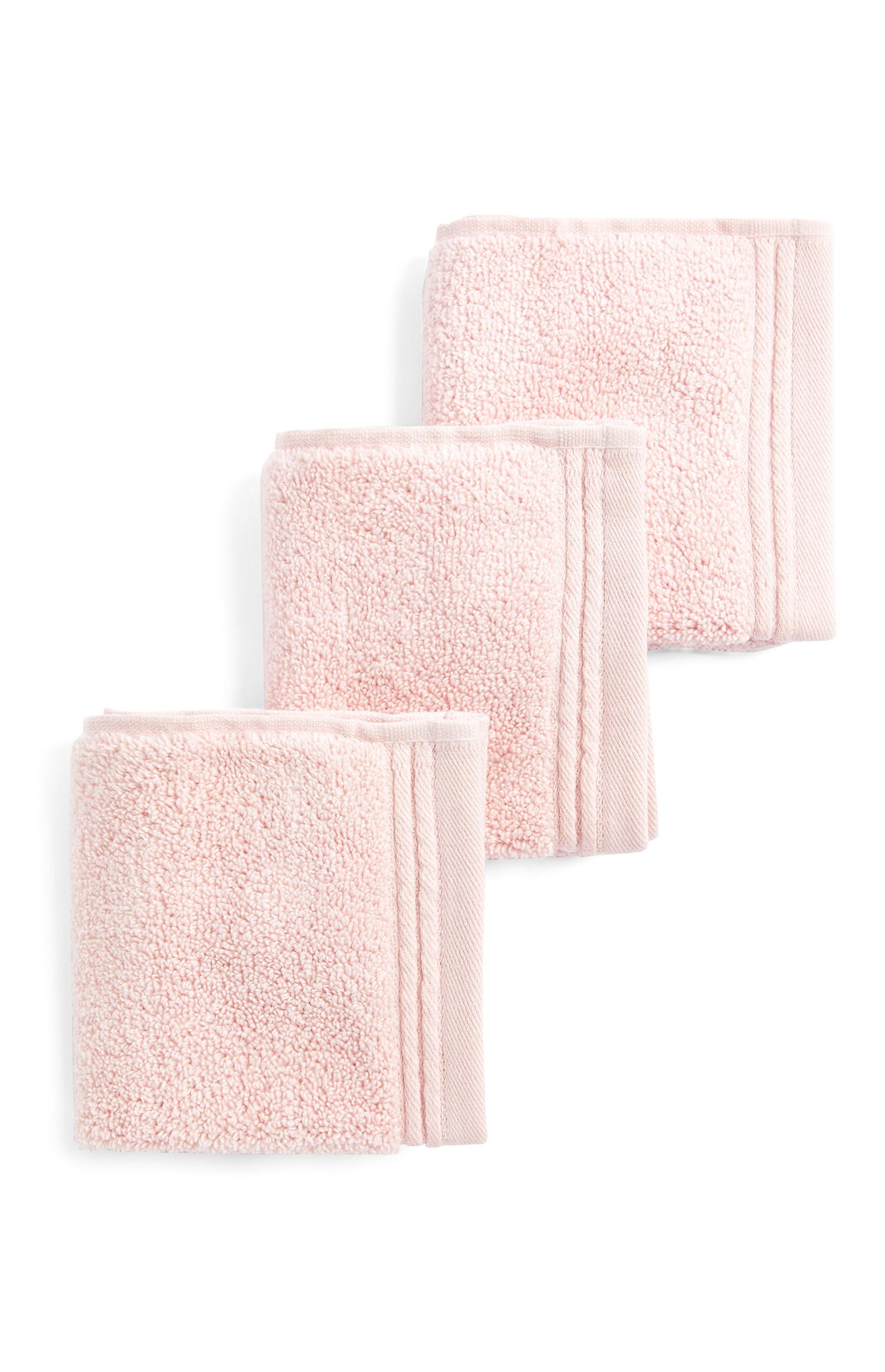 Lot De 3 Serviettes De Toilette Roses Ultra Douces Accessoires Pour Salle De Bain Tous Les Articles Pour La Maison Articles Pour La Maison Tous Les Produits Primark Primark Belgique Francaise