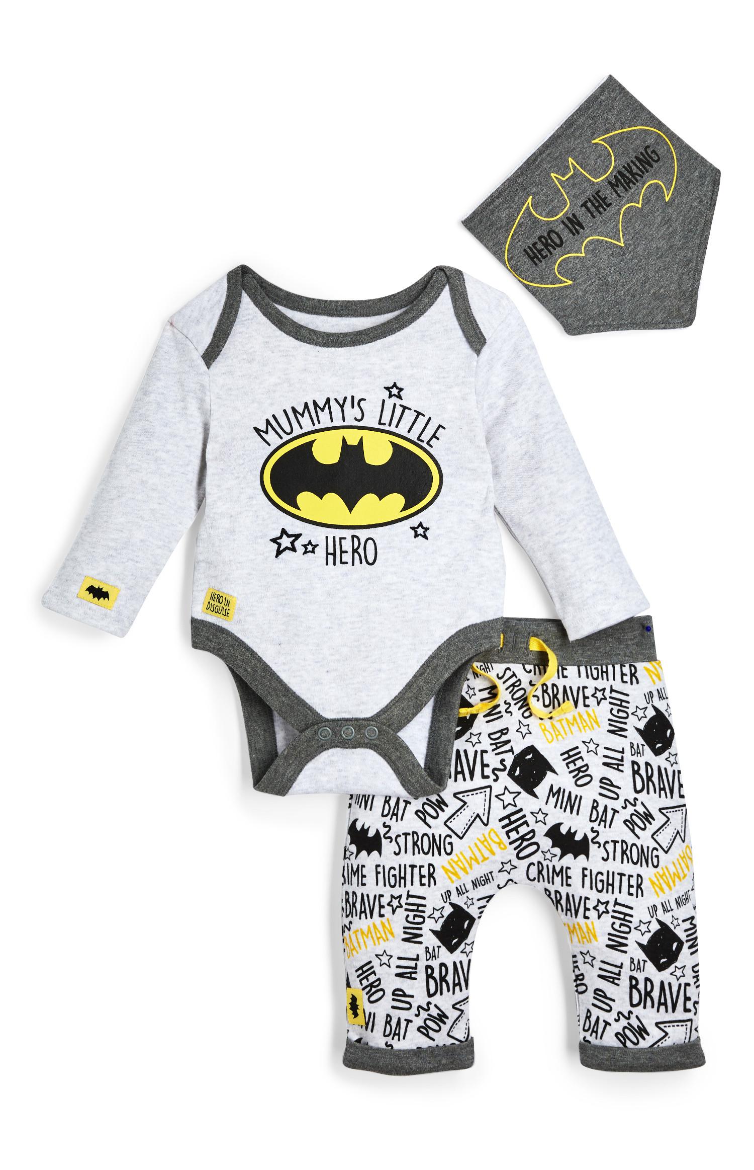 Newborn Baby Boy Grey Batman Leggings Bodysuit And Bib 3 Piece Set Baby Clothing Essentials Baby Newborn Clothes Kids Clothes All Primark Products Primark Czech Republic
