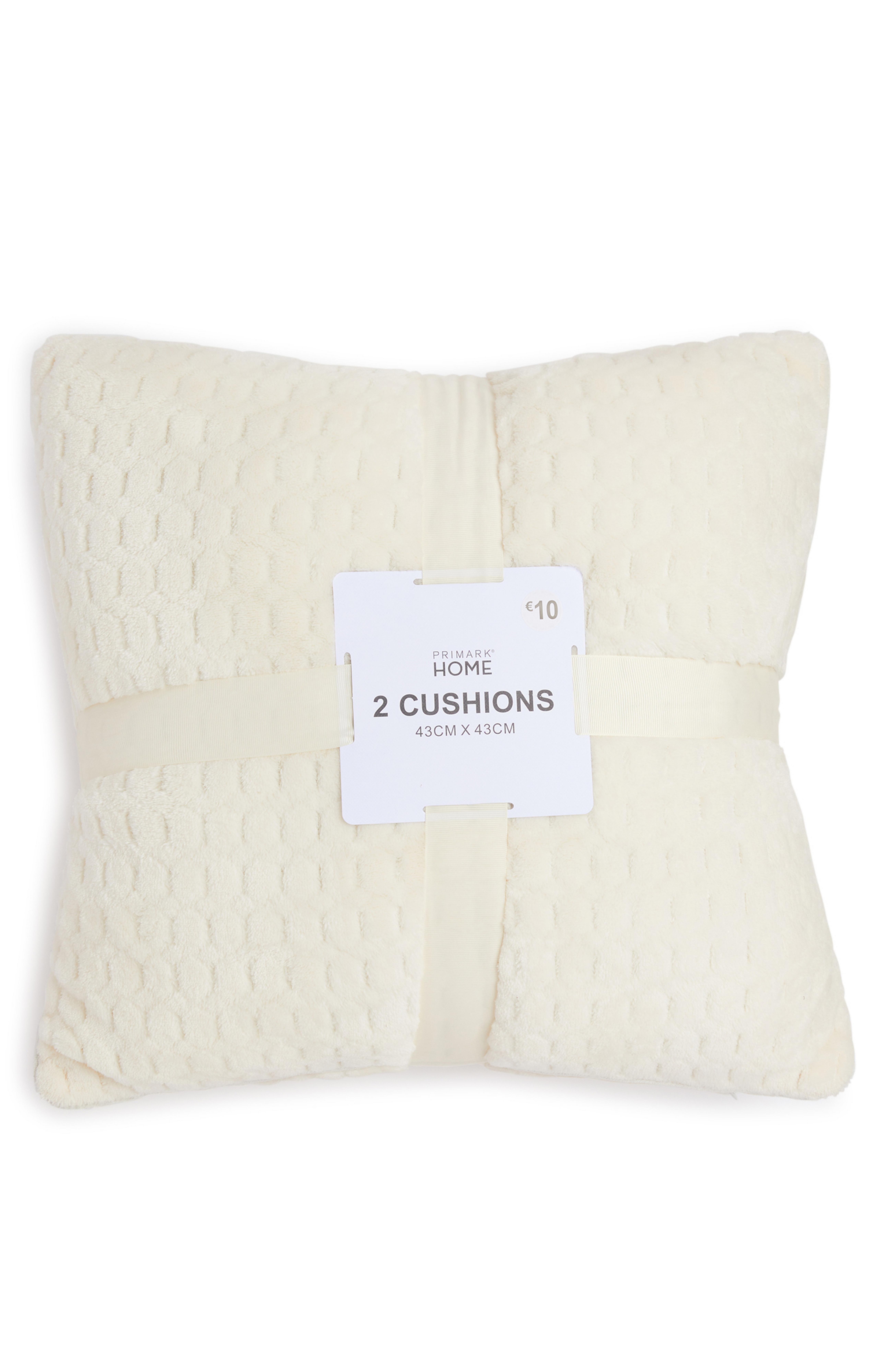 Cream Soft Textured Cushions 2Pk Cushions & Covers Home Furnishings