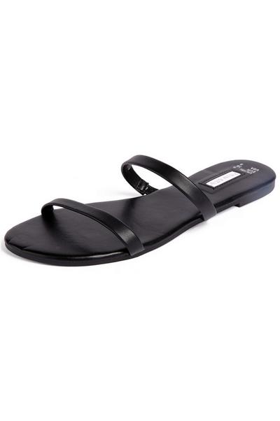 Black Flat Strappy Sandals