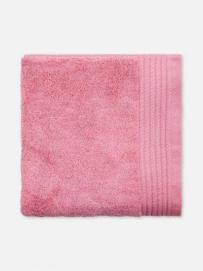Rožnata izredno mehka kopalna brisača