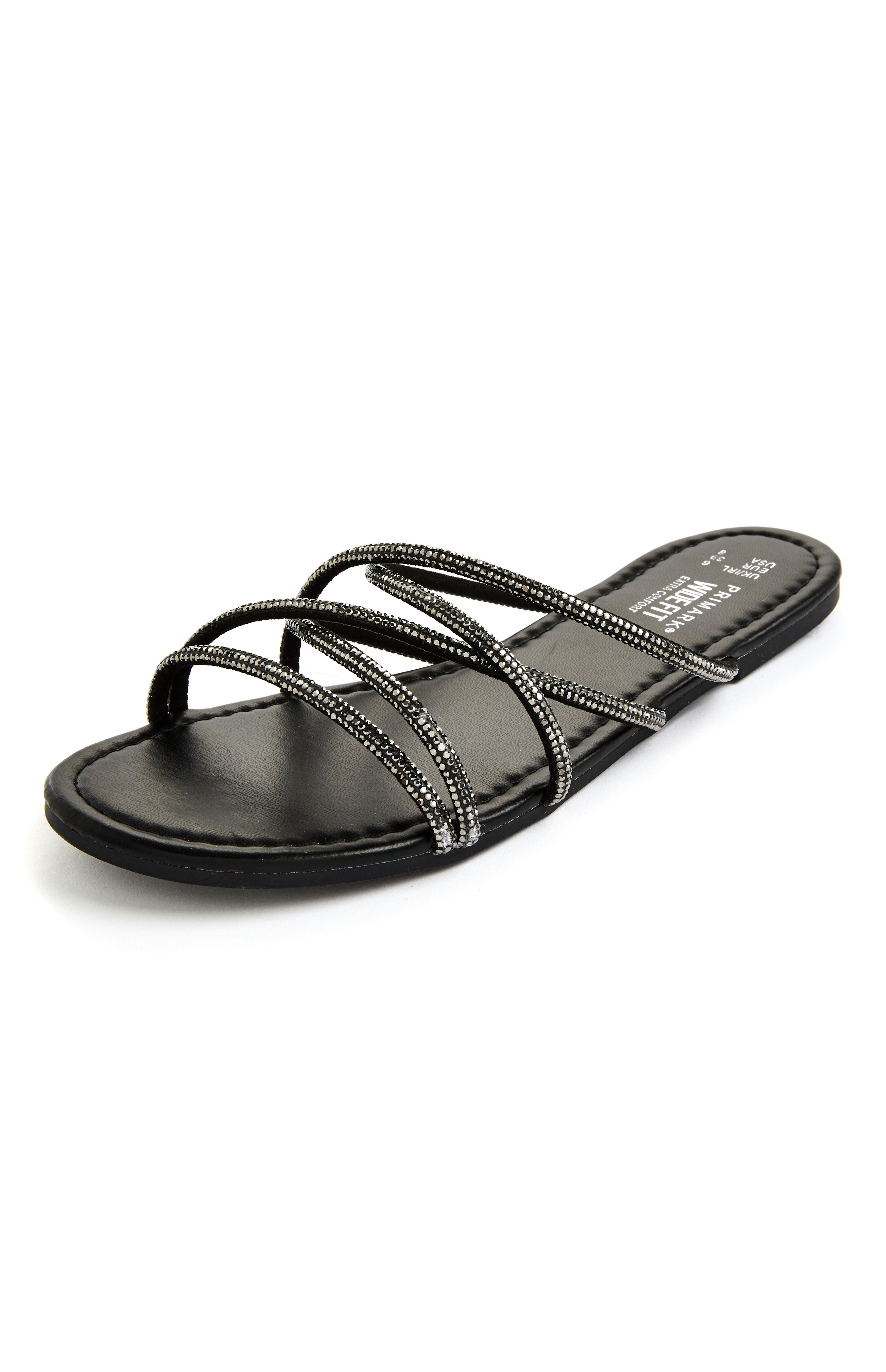Sandalias planas negras tiras con strass | Sandalias, chanclas y babuchas para mujer | Zapatos y botas para mujer | línea de moda femenina | los productos Primark | España