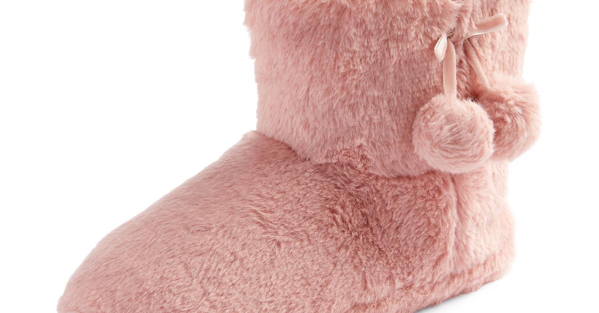 Apellido tinción Pertenece Botines de andar por casa rosas con pompón | Pantuflas para mujer | Zapatos  y botas para mujer | Nuestra línea de moda femenina | Todos los productos  Primark | Primark España