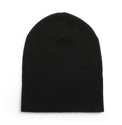 Črna izjemno mehka zimska kapa