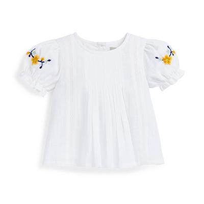 Bela dekliška bluza z nabranimi rokavi in vezenino za dojenčke