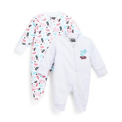 Grauer „NBA Miami Heat“ Schlafanzug für Neugeborene, 2er-Pack