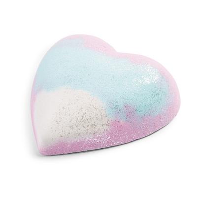 Bomba de baño de colores pastel en forma de corazón