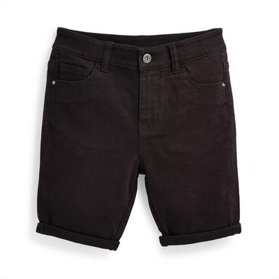 Pantalón corto negro de sarga ajustado para niño mayor