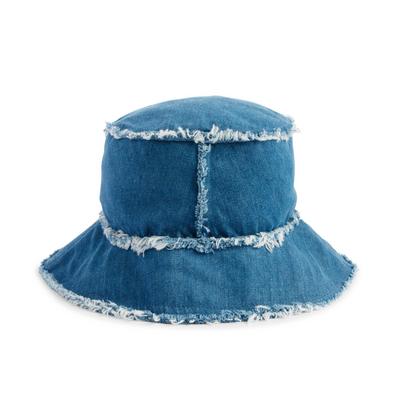 Blauw hoedje van spijkerstof