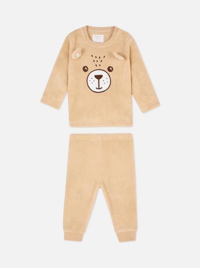 Kuscheliger Pyjama mit Bären-Motiv