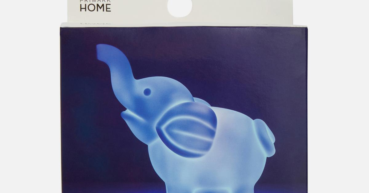 Lámpara en forma de elefante de color cambiante | Regalos: tazas, dispositivos y mucho más | Adornos de temporada | Artículos para el hogar | los productos Primark | Primark España