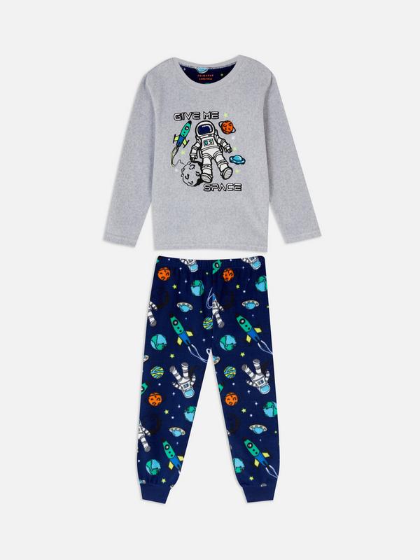 Pyjama aus Fleece mit Weltraum-Design