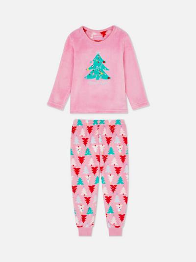 Pijama de felpa con árbol de Navidad
