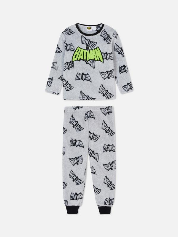 receta Inmunizar Comportamiento Pijama en tejido polar de Batman | Pijamas para niños | Moda para niños |  Ropa para niños | Todos los productos Primark | Primark España