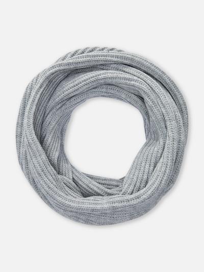 Loop-Schal aus Strick