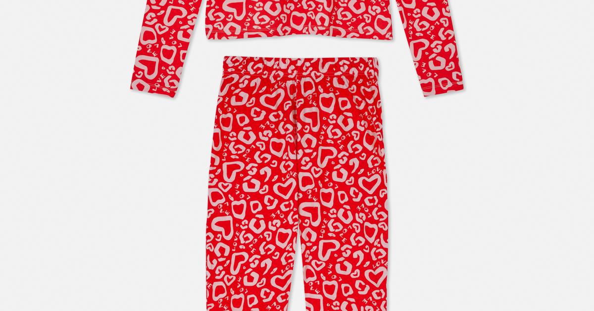 Conjunto de pijama de de manga larga | Pijama para mujer | Pijamas para mujer | Ropa para mujer | Nuestra línea moda femenina Todos los productos Primark | Primark España