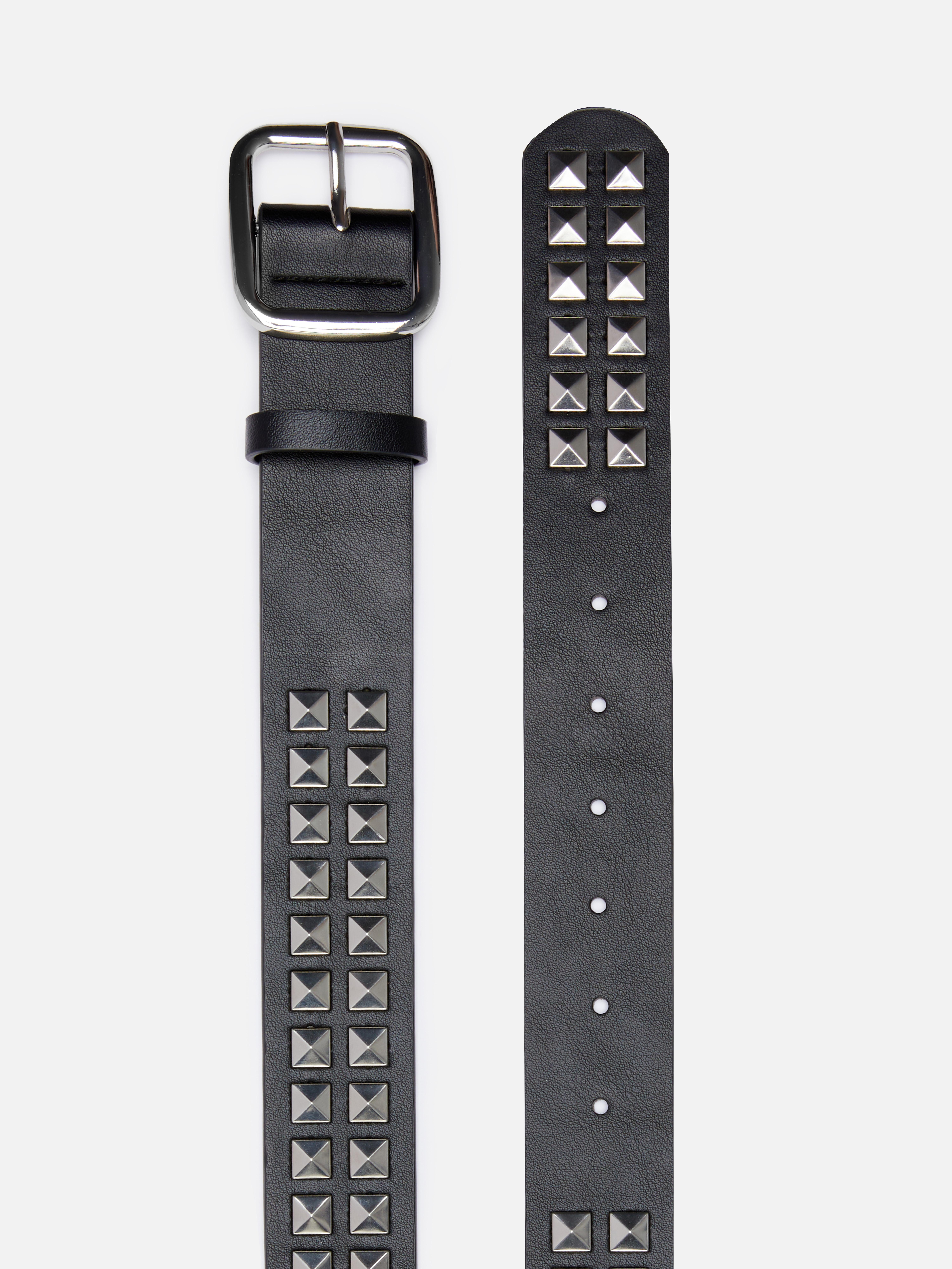 frío Misericordioso Promover Cinturón con detalles de tachuelas | Cinturones para mujer | Accesorios de  mujer | Nuestra línea de moda femenina | Todos los productos Primark |  Primark España