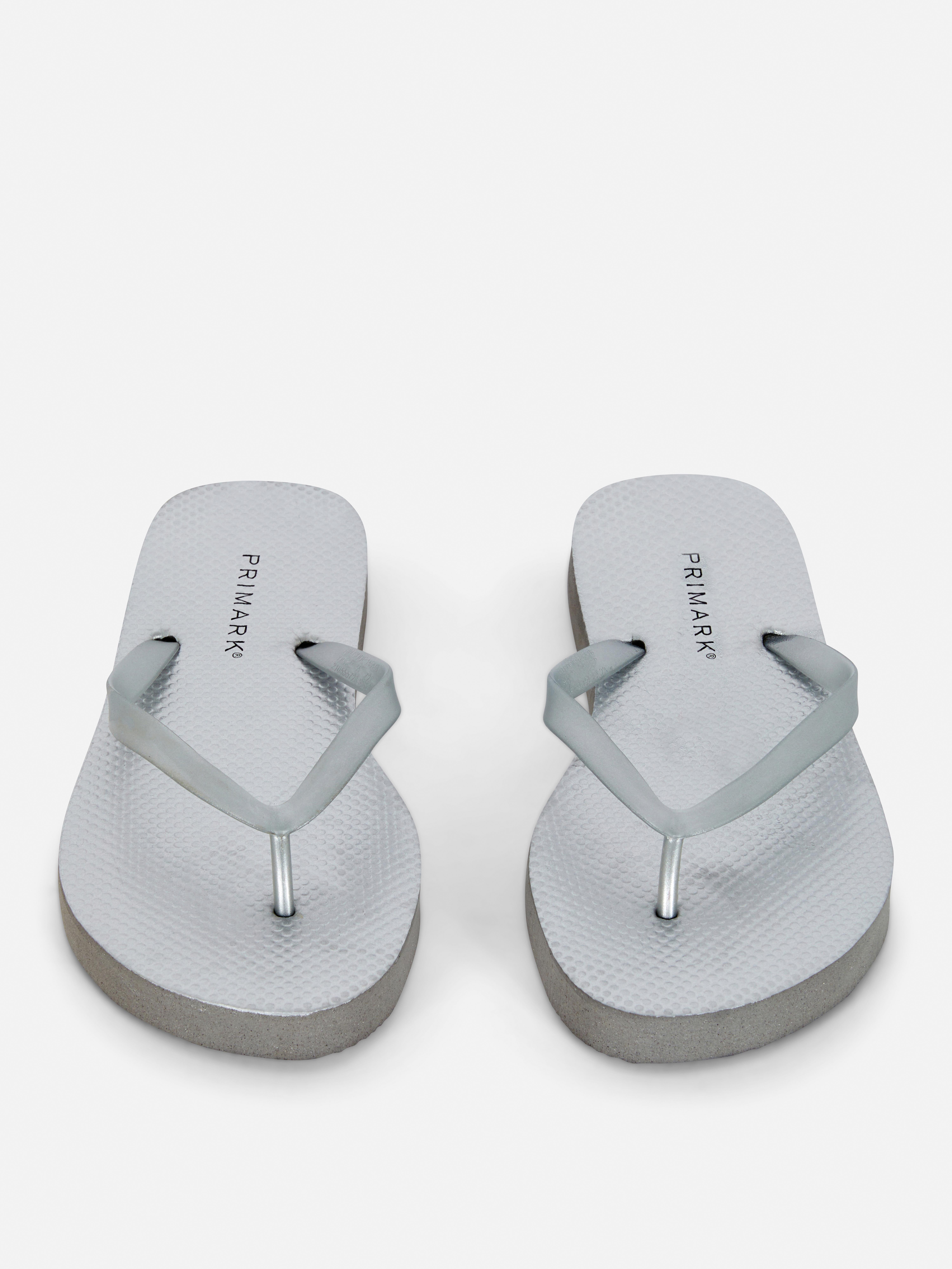Chanclas planas básicas Calzado de para mujer: chanclas y sandalias | Zapatos y botas para mujer | Nuestra línea de moda femenina | Todos los productos Primark | Primark España