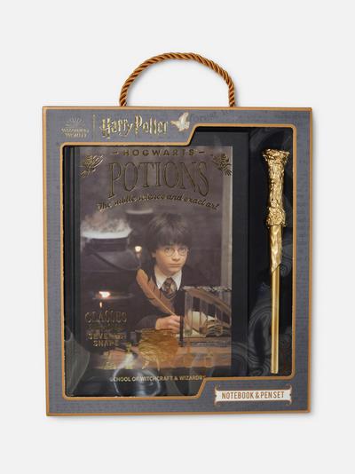 „Harry Potter“ Notizbuch und Zauberstab