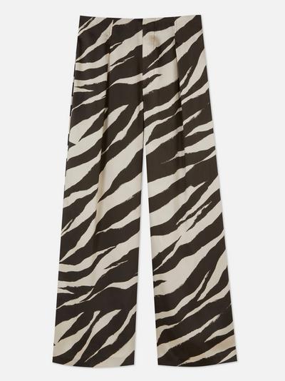 Wijdvallende broek met zebraprint