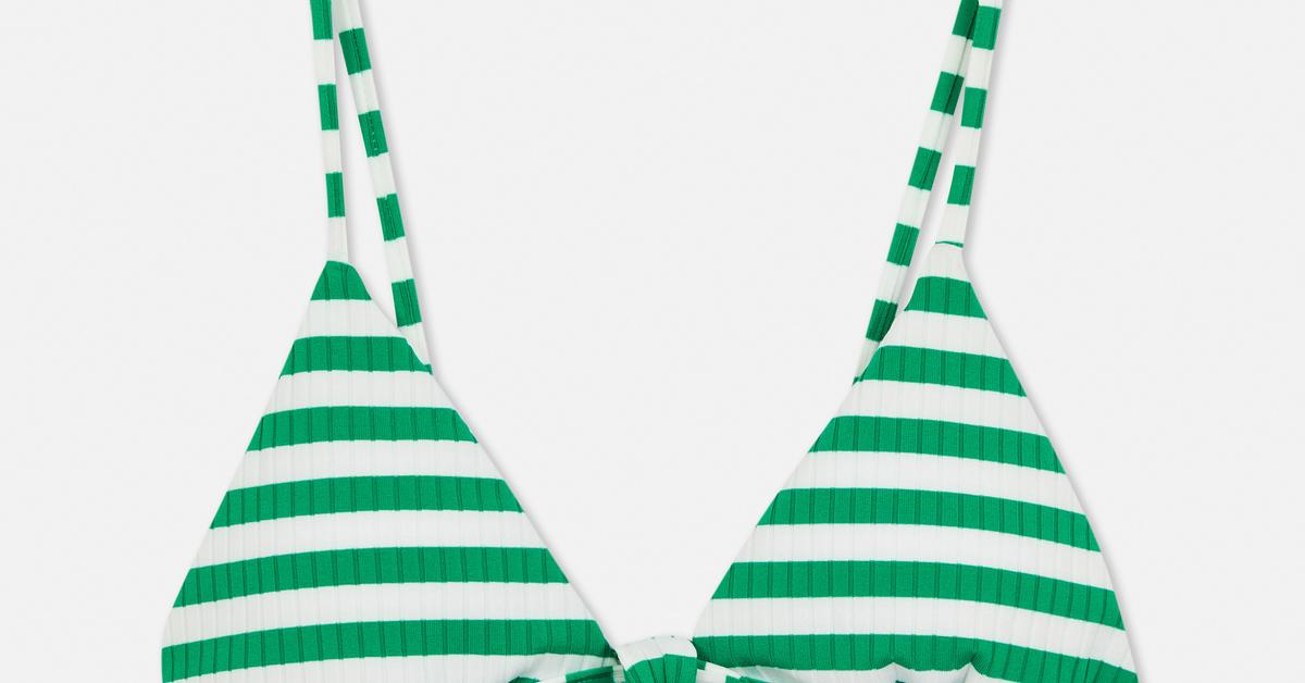 Top de bikini de triángulo a rayas | Bikinis y bañadores | Ropa para mujer | Nuestra línea de moda femenina | Todos los productos Primark | España