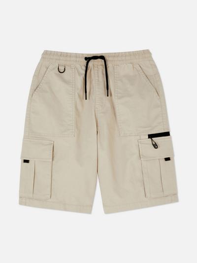 Pantalones cortos cargo estilo militar