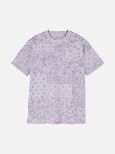 T-Shirt mit Bandana-Muster